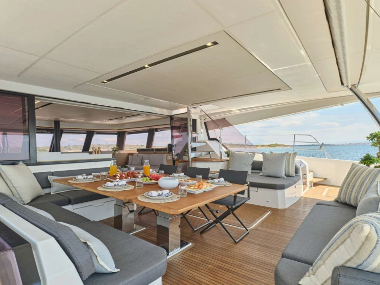Wynajem łodzi Fountaine Pajot SERENISSIMA w Nea Peramos na SamBoat 