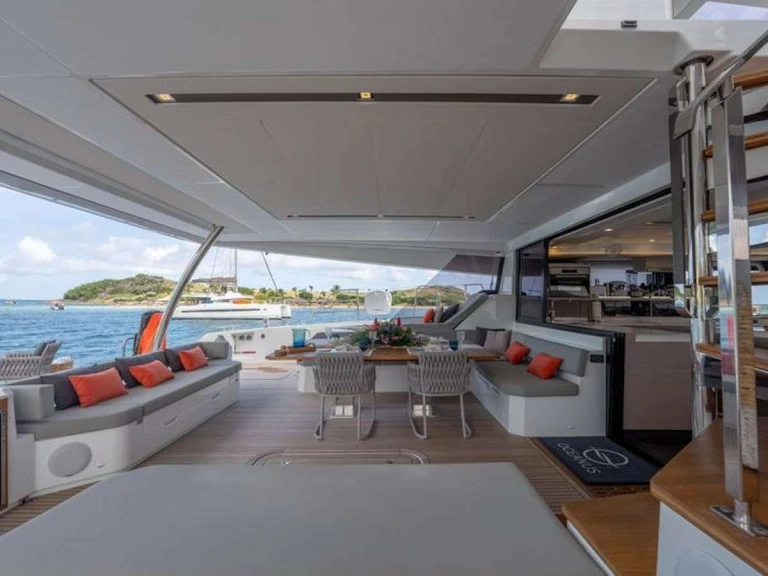 Wynajmij Luksusowy jacht z lub bez skippera Fountaine Pajot w Virgin Gorda