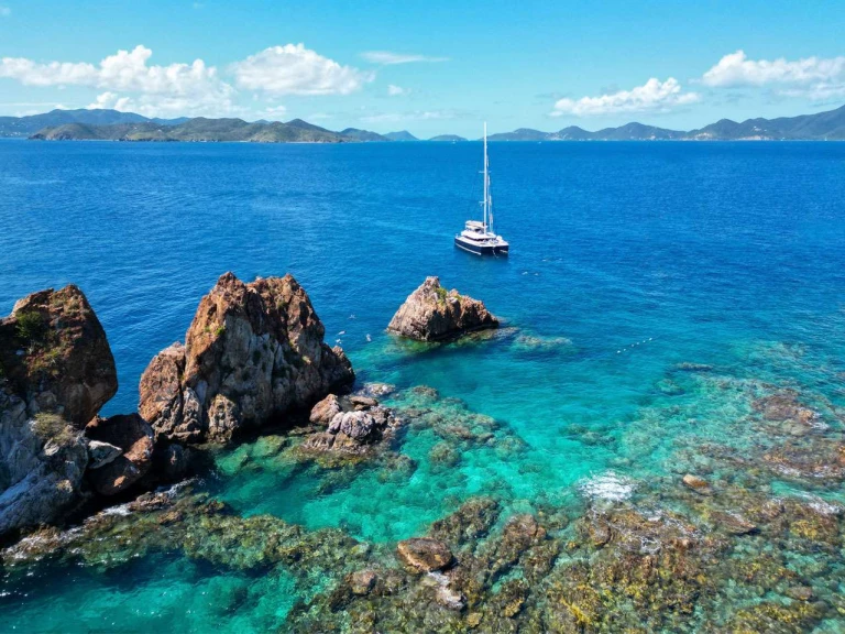 Wynajmij Luksusowy jacht z lub bez skippera Lagoon w Newport