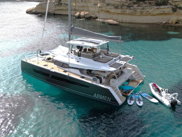 Wynajmij Luksusowy jacht z lub bez skippera Fountaine Pajot w Baleary