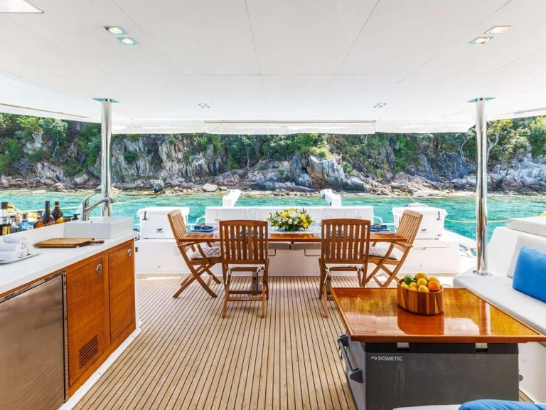 Wynajmij Fountaine Pajot SANDY CINCO w Brytyjskie Wyspy Dziewicze