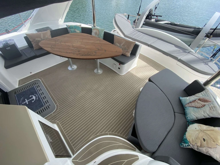 Wynajem łodzi Xquisite Yachts SV Valhalla w Freeport na SamBoat 