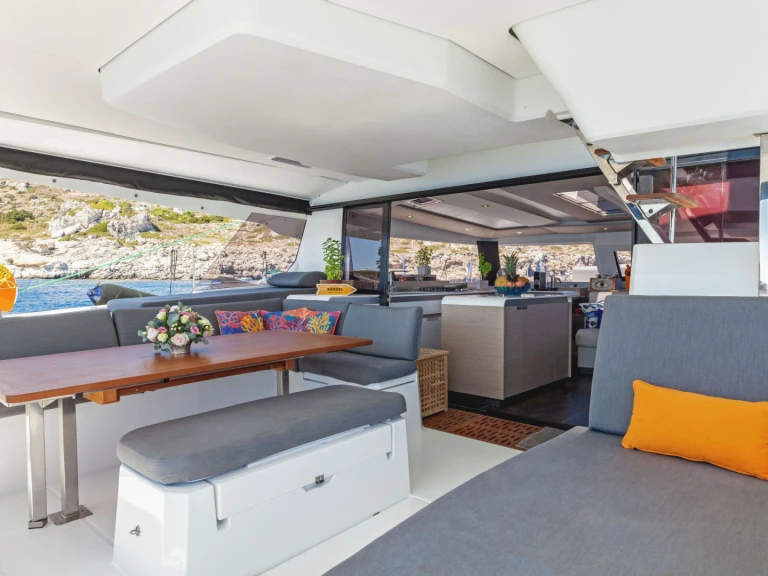 Wynajem w Rodos- Fountaine Pajot AMANTE na SamBoat