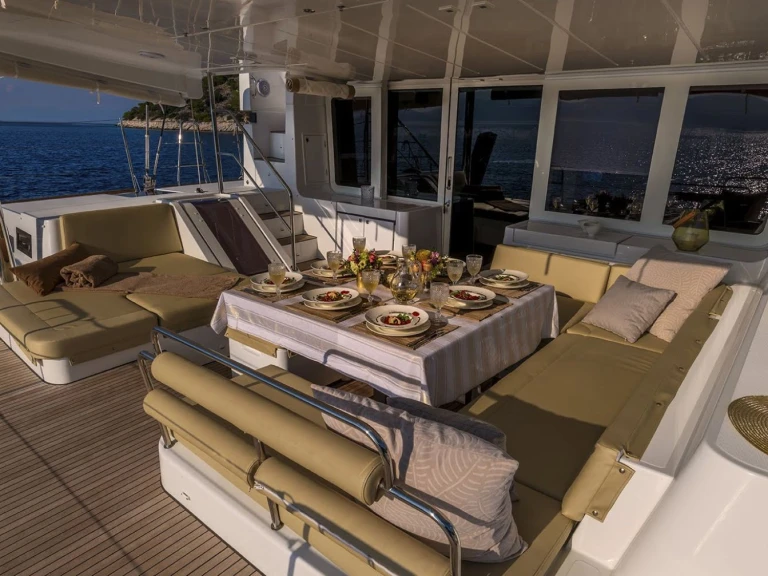 Wynajem łodzi Lagoon FLO w Mykonos (wyspa) na SamBoat 