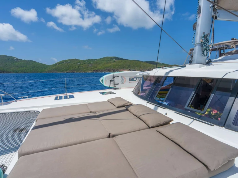 Wynajmij Luksusowy jacht z lub bez skippera Fountaine Pajot w Brytyjskie Wyspy Dziewicze