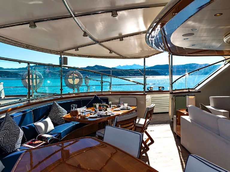 Wynajem Luksusowy jacht Perini Navi z patentem 