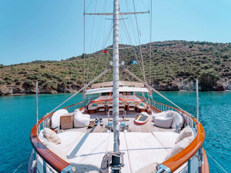 Custom Gulet-Motor Sailor Lycian Queen między profesjonalistami a osobami prywatnymi w Fethiye