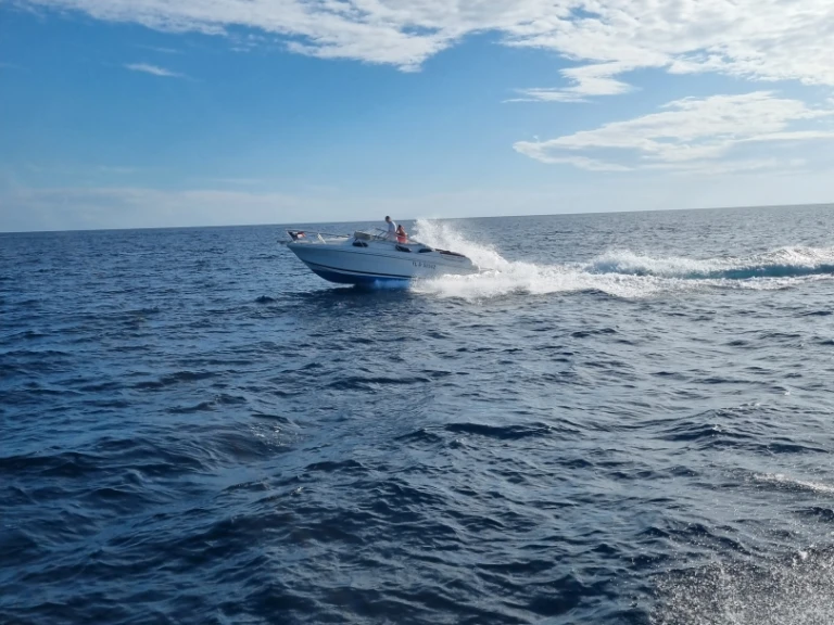 Wynajmij Jeanneau Leader 705 w Toulon