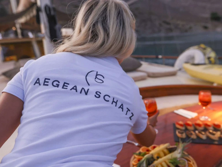 Wynajem Luksusowy jacht Yener Yacht z patentem 