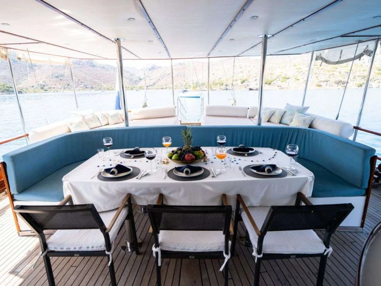 Wynajmij Luksusowy jacht z lub bez skippera Custom w Bodrum