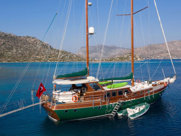 Luksusowy jacht do wynajmu w Rodos w najlepszej cenie