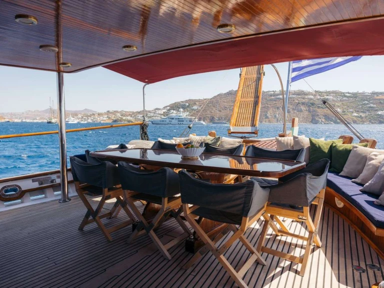 Wynajmij Psaros Shipyard SEATZEN w Mykonos (wyspa)