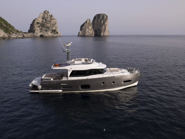 Wynajem łodzi Azimut Azimut Magellano 53 w Forio na SamBoat 