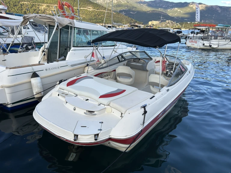 Wynajmij Motorówka z lub bez skippera Stingray w Budva