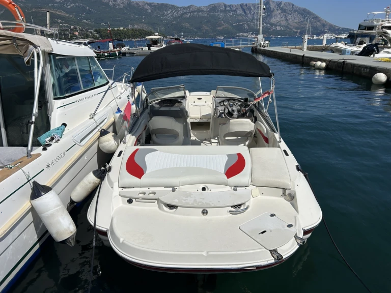 Wynajem Motorówka Stingray z patentem 
