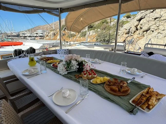Żaglowiec do wynajmu w Marmaris w najlepszej cenie