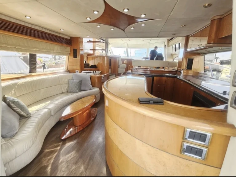 Wynajem w Golfe-Juan- Sunseeker Manhattan 74 MK II na SamBoat