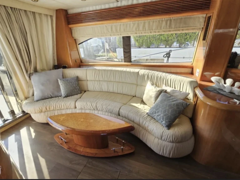 Wynajmij Sunseeker Manhattan 74 MK II w Golfe-Juan
