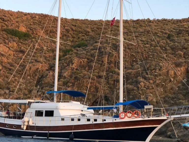Wynajem łodzi Marmaris tanio Custom made