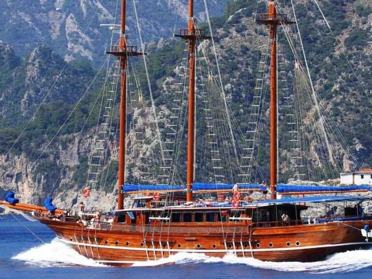 Żaglowiec do wynajmu w Marmaris w najlepszej cenie
