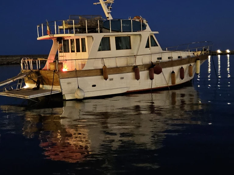 Wynajem łodzi Gulet First 48 w Salerno na SamBoat 