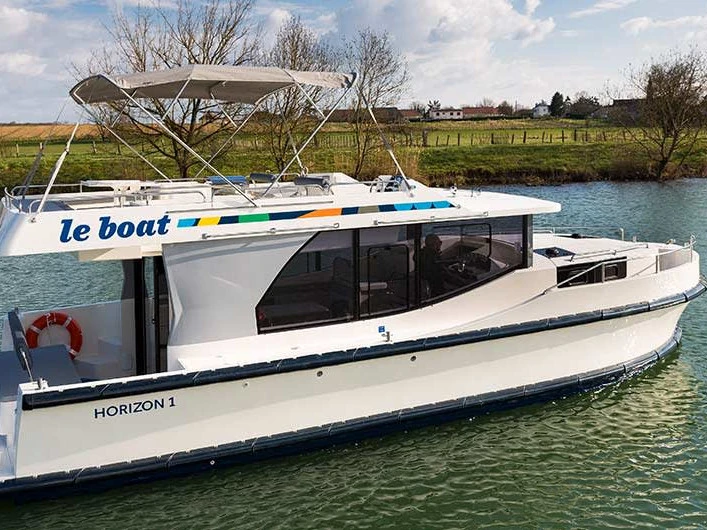 Wynajmij Motorówka z lub bez skippera Le Boat w Saint-Gilles du Gard