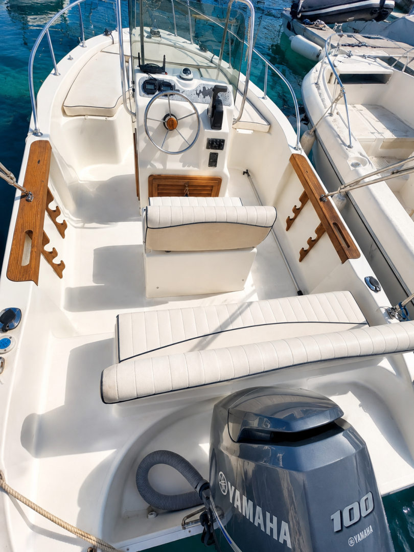 Wynajem łodzi Capelli Cap 18 w Carry-le-Rouet na SamBoat 
