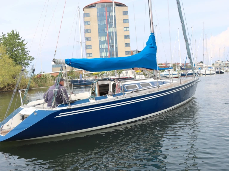 Wynajem Żaglowiec OTT YACHT z patentem 