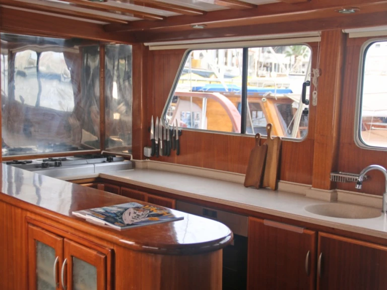 Wynajem łodzi Marmaris tanio Custom made