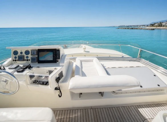 Wynajem łodzi Ferretti Ferretti 680 w Puerto Banús na SamBoat 