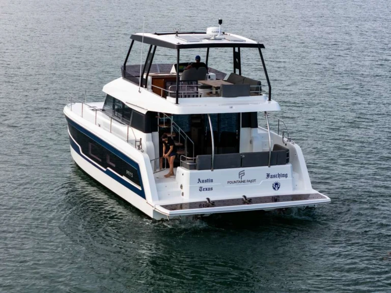 Wynajmij Fountaine Pajot FASCHING w Belize