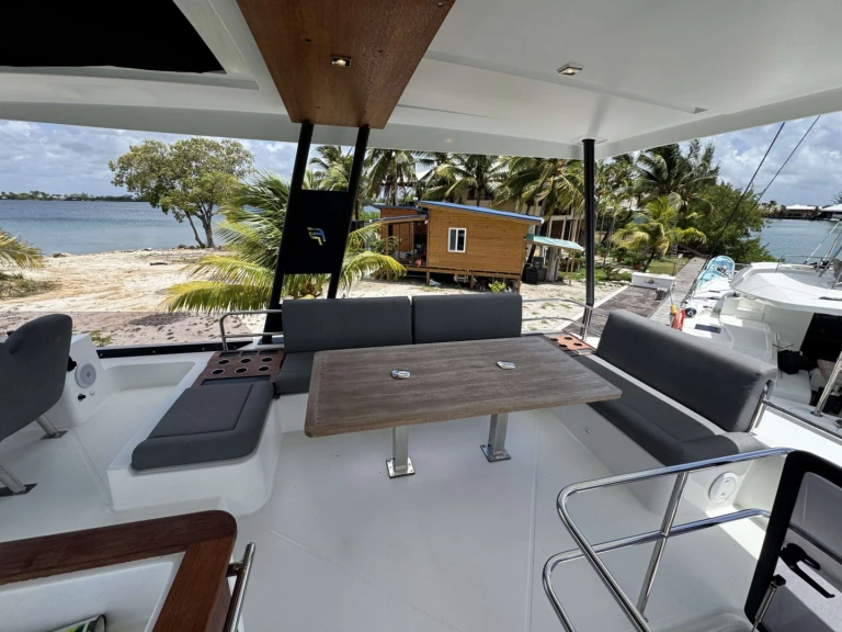 Wynajem Luksusowy jacht w Belize - Fountaine Pajot FASCHING