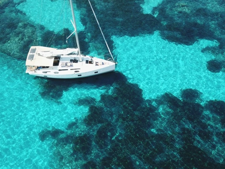Wynajmij Hanse Hanse 418 w Marigot