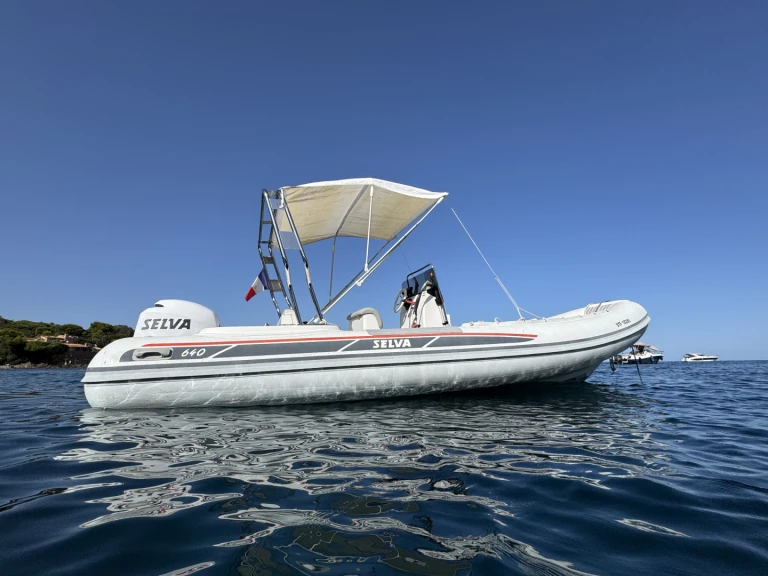 Wynajem łodzi Selva Evolution D.640 w Les Issambres na SamBoat 