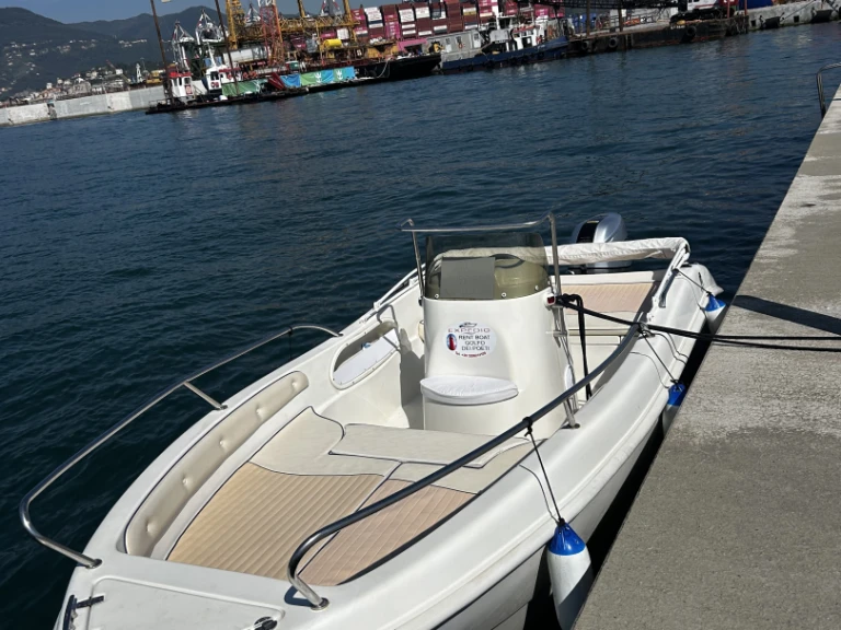 Wynajem łodzi Bellingardo Ghost 5,50 w La Spezia na SamBoat 
