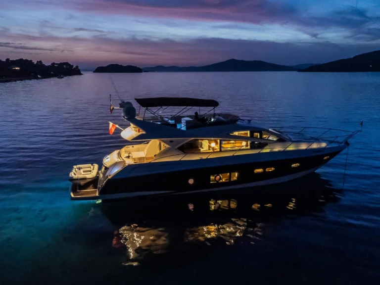 Wynajem Luksusowy jacht w Kaštel Lukšić - Sunseeker Sunseeker Manhattan 63