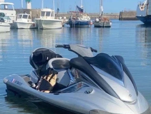 Wynajem Jet ski w L'Île-d'Yeu - Yamaha Fxho