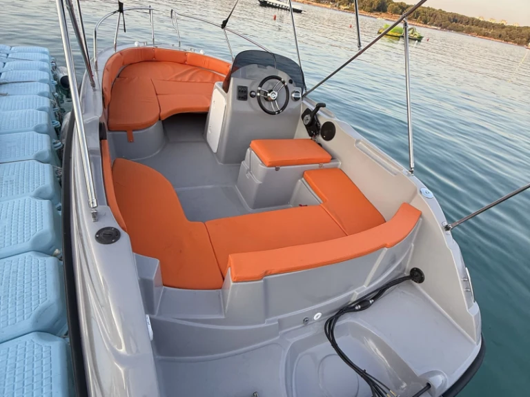 Wynajem łodzi sport-mare Luka w Pula na SamBoat 
