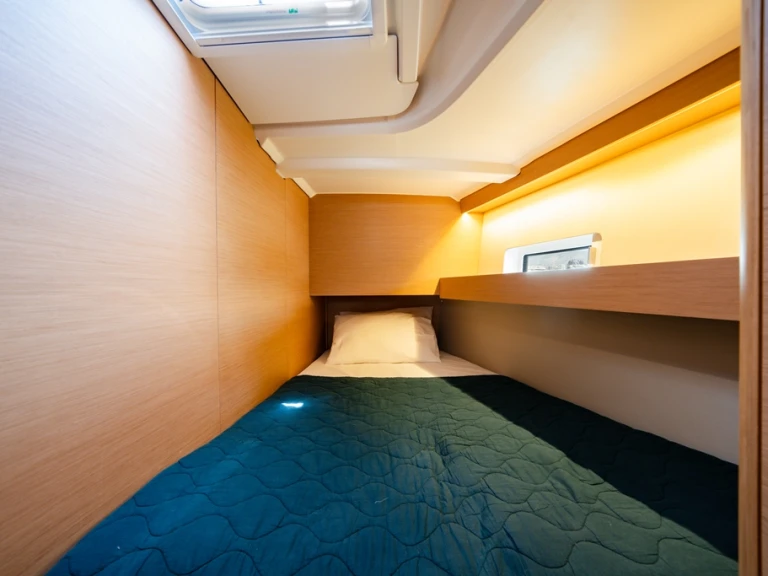 Wynajem Żaglowiec w Lavrio - Jeanneau Sun Odyssey 490