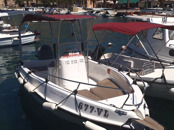 Wynajem łodzi Vela Luka tanio bluemax 550