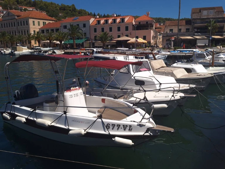 Wynajem Motorówka w Vela Luka - fisherman bluemax 550