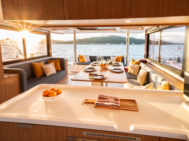 Wynajmij Bali Bali 5.2 w Saint-Mandrier-sur-Mer
