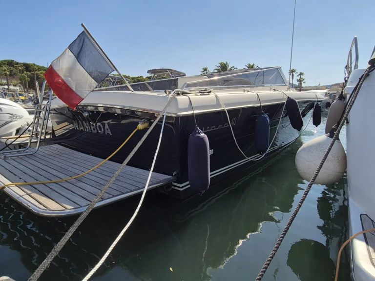 Wynajmij Itama 40 w Port Grimaud
