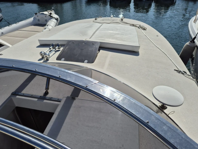 Wynajem łodzi Port Grimaud tanio 40