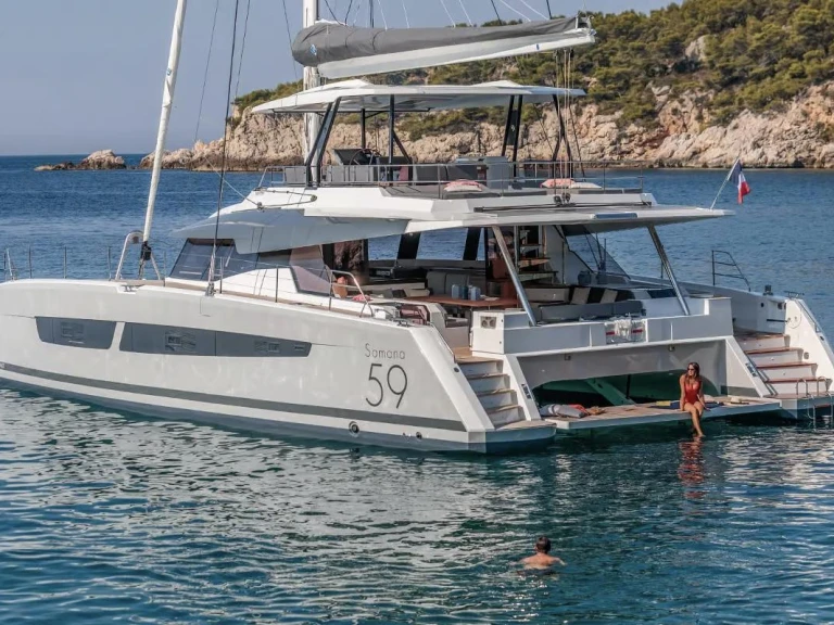 Katamaran do wynajmu w Porto-Vecchio w najlepszej cenie