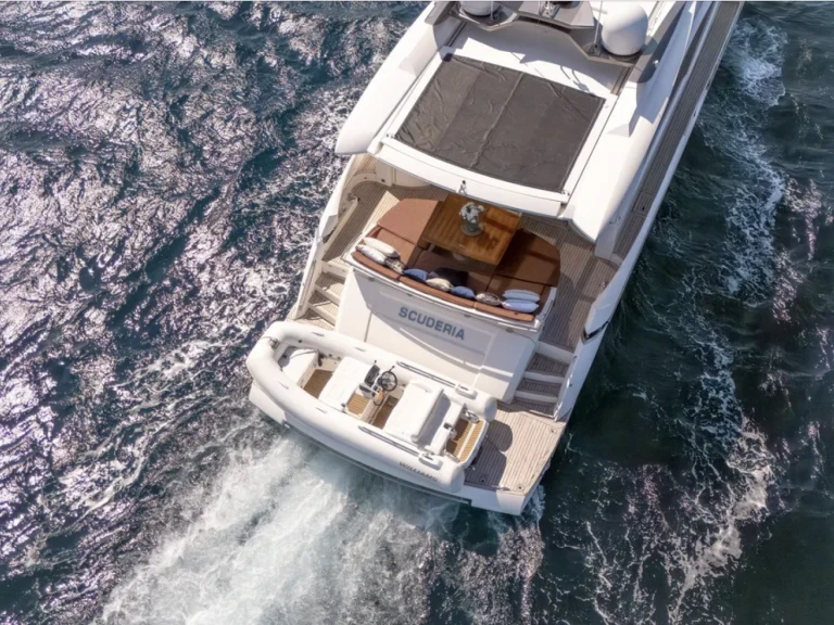 Wynajem łodzi Absolute Absolute 70 STY w Golfe de Saint-Tropez na SamBoat 