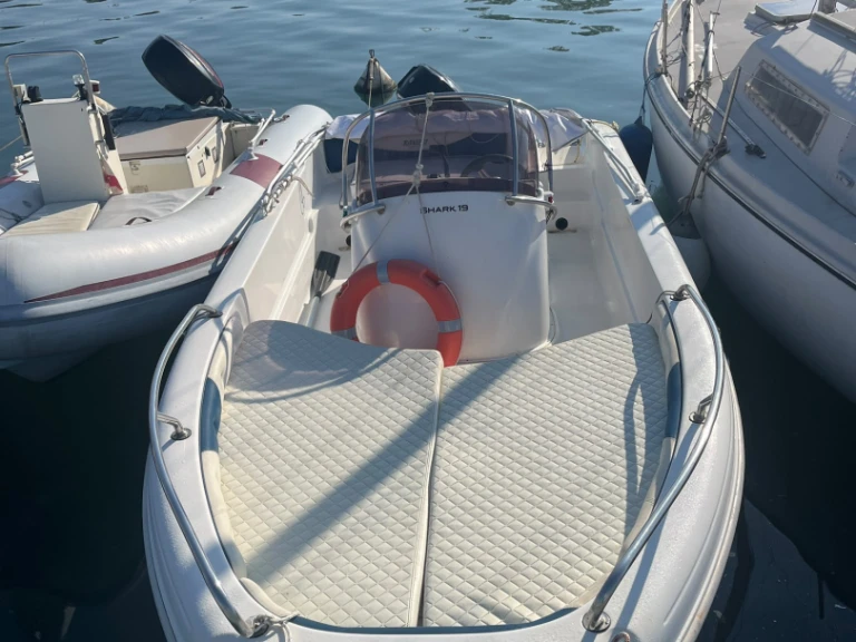 Wynajem Motorówka w Portoferraio - Ranieri Soverato 565