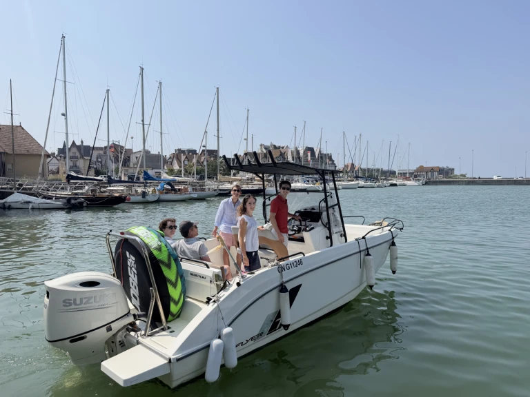 Wynajmij Bénéteau Flyer 7 w Deauville
