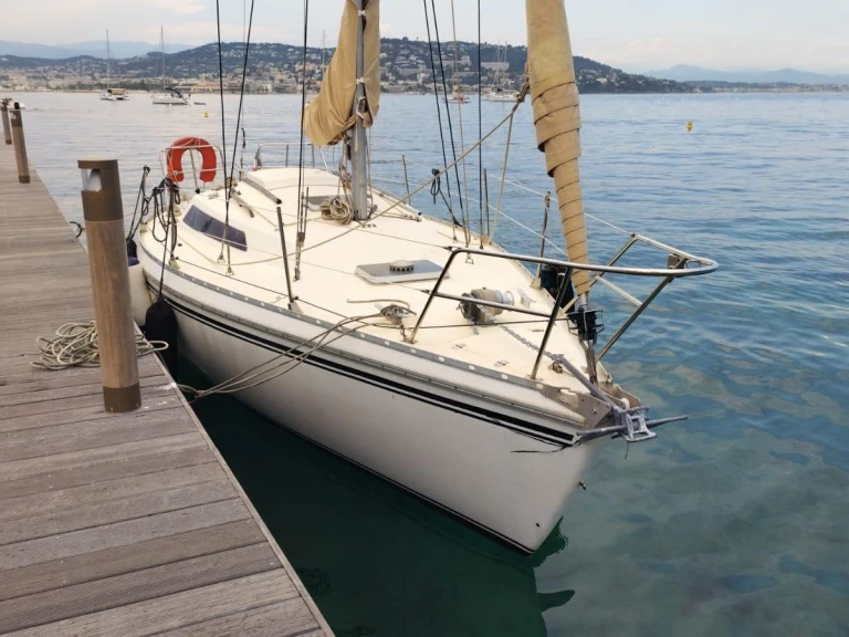 Wynajem w Cannes- Jeanneau Aquila na SamBoat