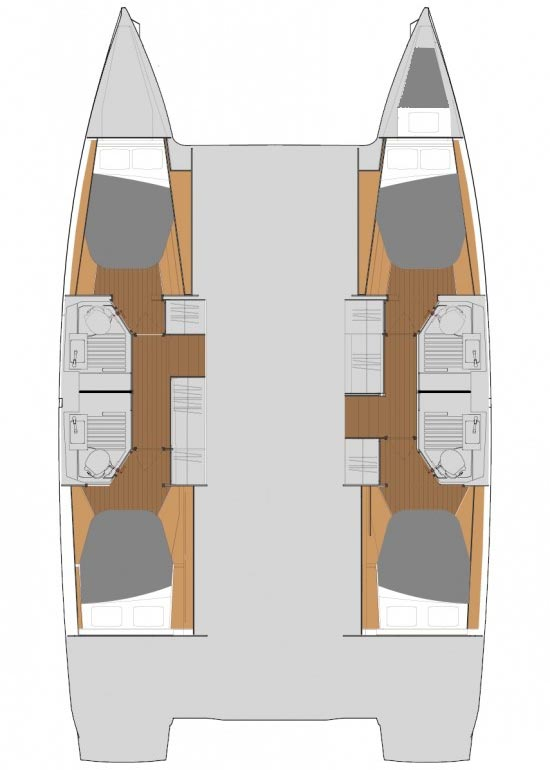 Fountaine Pajot Astrea 42 między profesjonalistami a osobami prywatnymi w Trogir